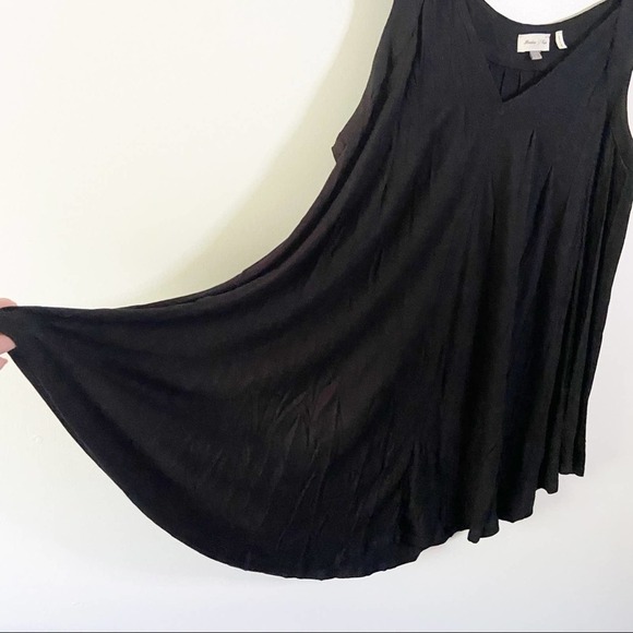 Anthropologie Meadow Rue Black Basic Flowy Tank - Picture 3 of 5